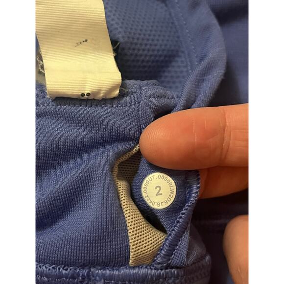 LULULEMON Everlux High Neck Train Bra Wild Indigo Sz 2 - Picture 9 of 9